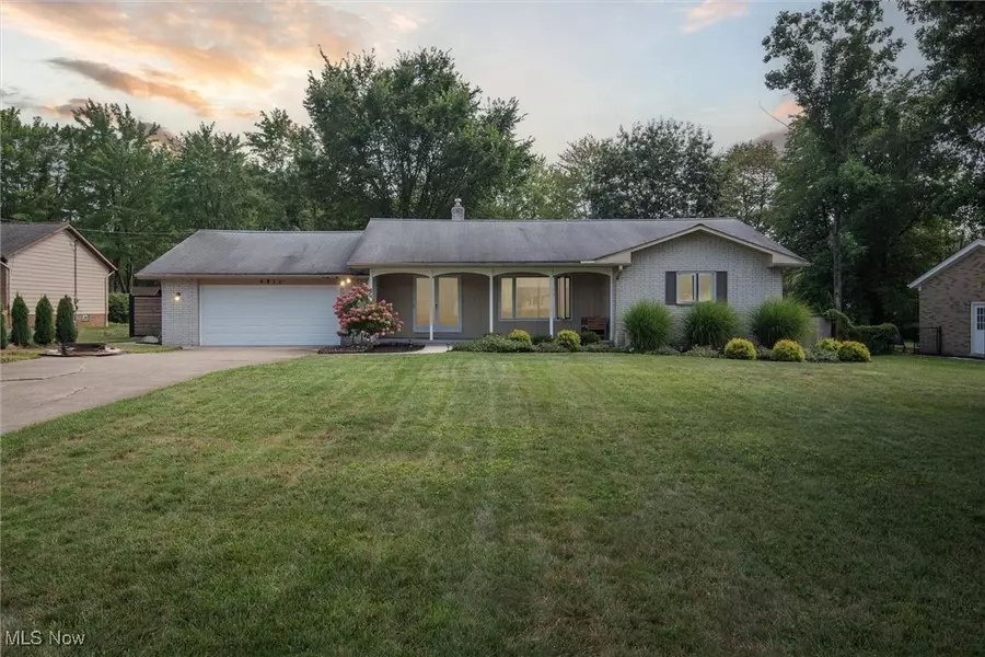 4811 Wiltshire RD, North Royalton, OH 44133