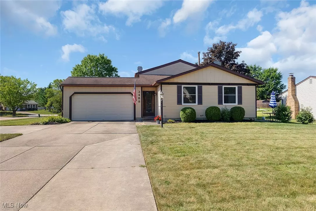 Brunswick, OH 44212,3488 Woodstock LN