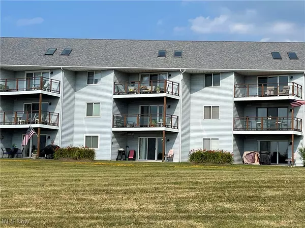 1025 Harbor ST #35, Conneaut, OH 44030