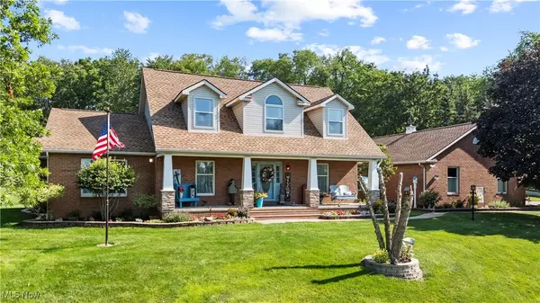 18060 Huprick RD, North Lawrence, OH 44666