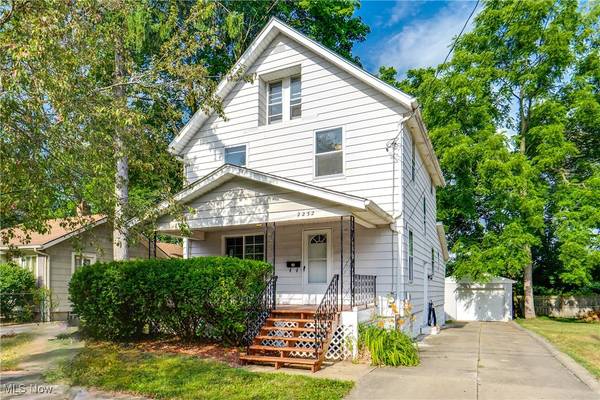 2232 19th ST SW, Akron, OH 44314