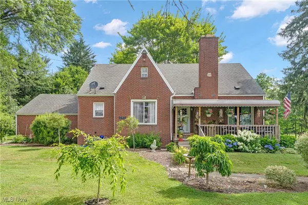 10901 Main ST, New Middletown, OH 44442