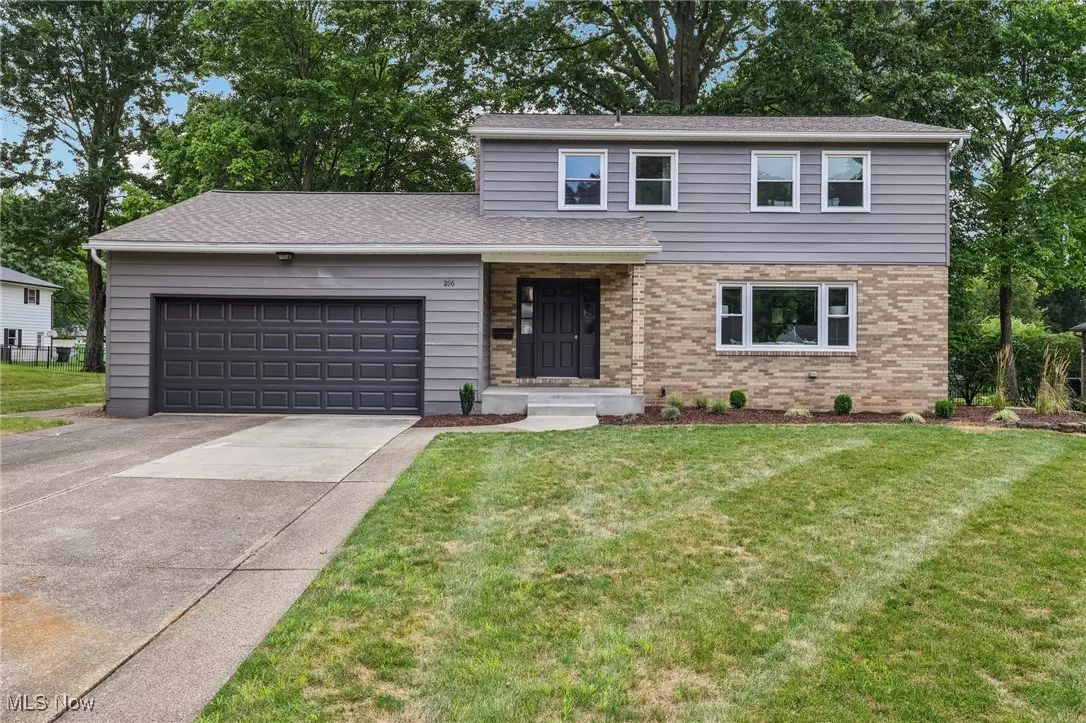 Wadsworth, OH 44281,296 Windfall LN