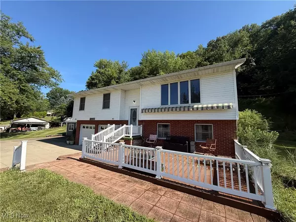 New Philadelphia, OH 44663,2993 Brightwood RD SE