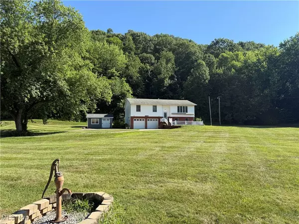 New Philadelphia, OH 44663,2993 Brightwood RD SE