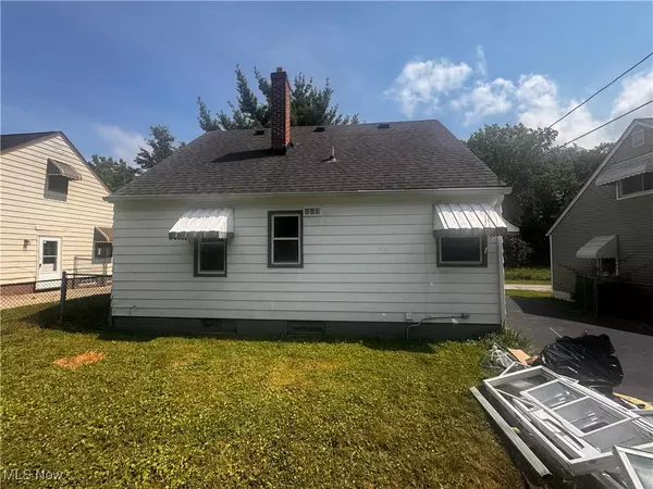 Maple Heights, OH 44137,20105 Maple Heights BLVD