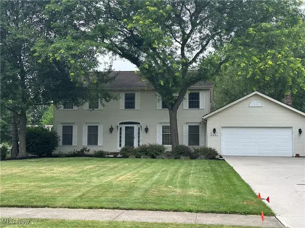 Solon, OH 44139,5467 Clarendon DR