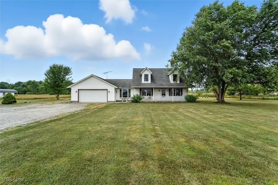 2745 Footville Richmond RD E, Rock Creek, OH 44084