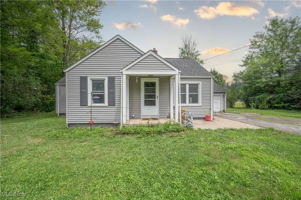 422 Ferncliff AVE, Poland, OH 44514