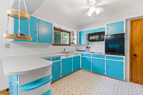 Warren, OH 44484,9880 King Graves RD NE
