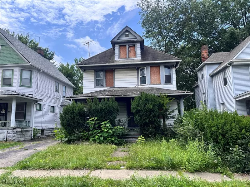 1656 Carlyon RD, Cleveland, OH 44112