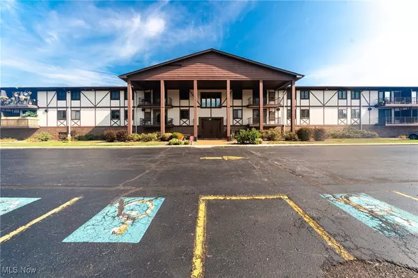 4849 Grace RD #232, North Olmsted, OH 44070