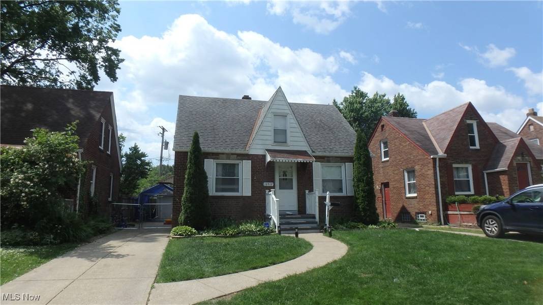 13517 Clifford AVE, Cleveland, OH 44135