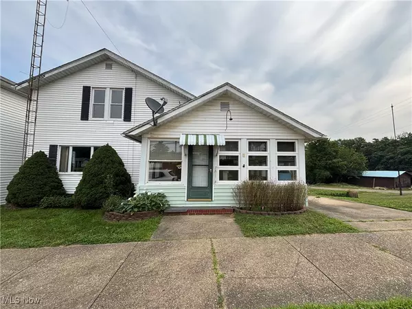 225 Main ST, Bowerston, OH 44695