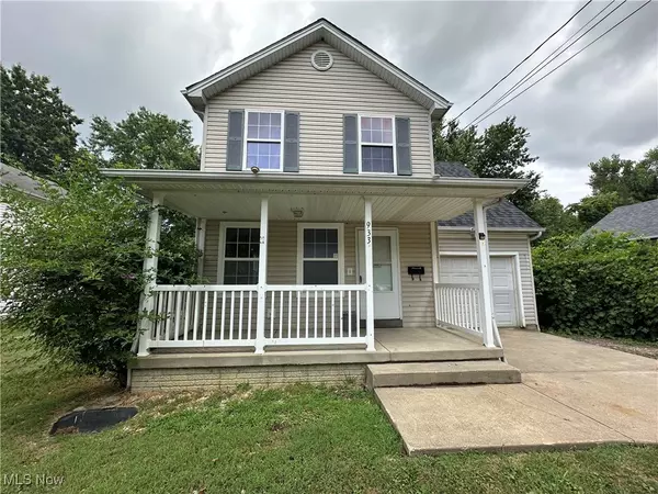 933 W 37th ST, Ashtabula, OH 44004