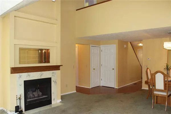 Canton, OH 44721,114 Ledbury CIR NE