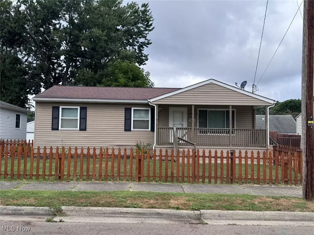 Akron, OH 44312,366 Dennison AVE