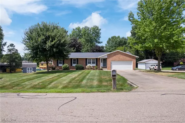 5790 Rick DR, Clinton, OH 44216