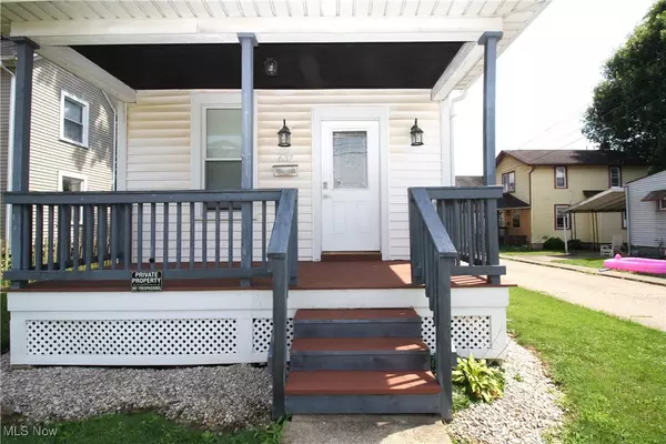 Massillon, OH 44646,637 Wallace AVE SE