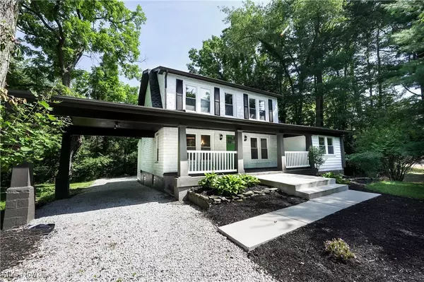Akron, OH 44320,2389 Goodenough AVE