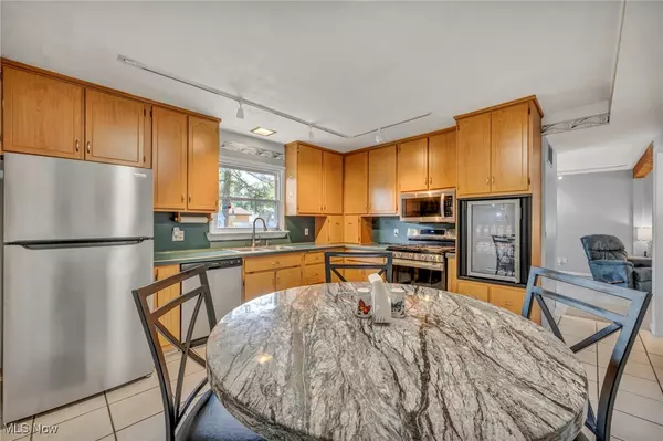 Vermilion, OH 44089,4745 Timberview DR