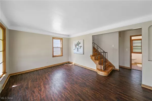 Maple Heights, OH 44137,14213 Kennerdown AVE