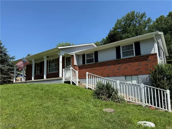 46671 Almar LN W, St Clairsville, OH 43950