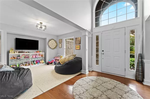 Twinsburg, OH 44087,2916 Alling DR