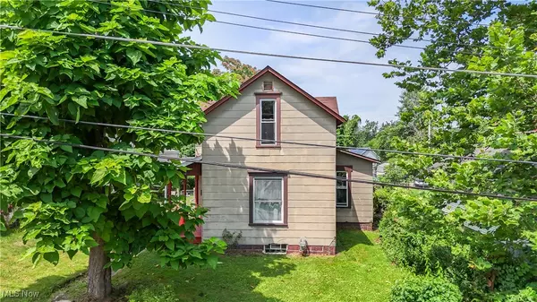Mansfield, OH 44902,245 E Arch ST