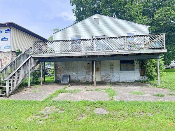 505 Charles ST, Marietta, OH 45750