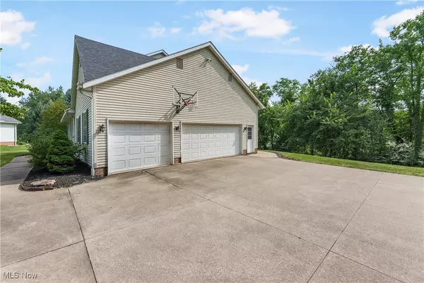 Canton, OH 44709,2450 Pennington ST NW