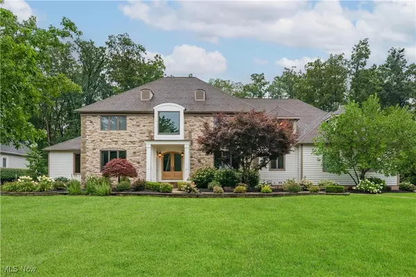 438 Club DR, Aurora, OH 44202