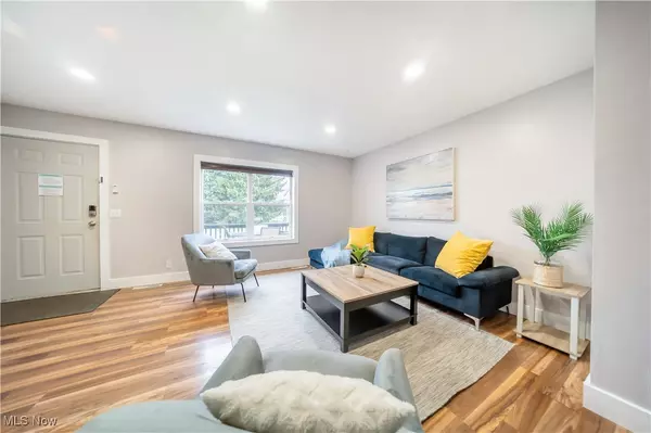 Vermilion, OH 44089,310 Essex RD