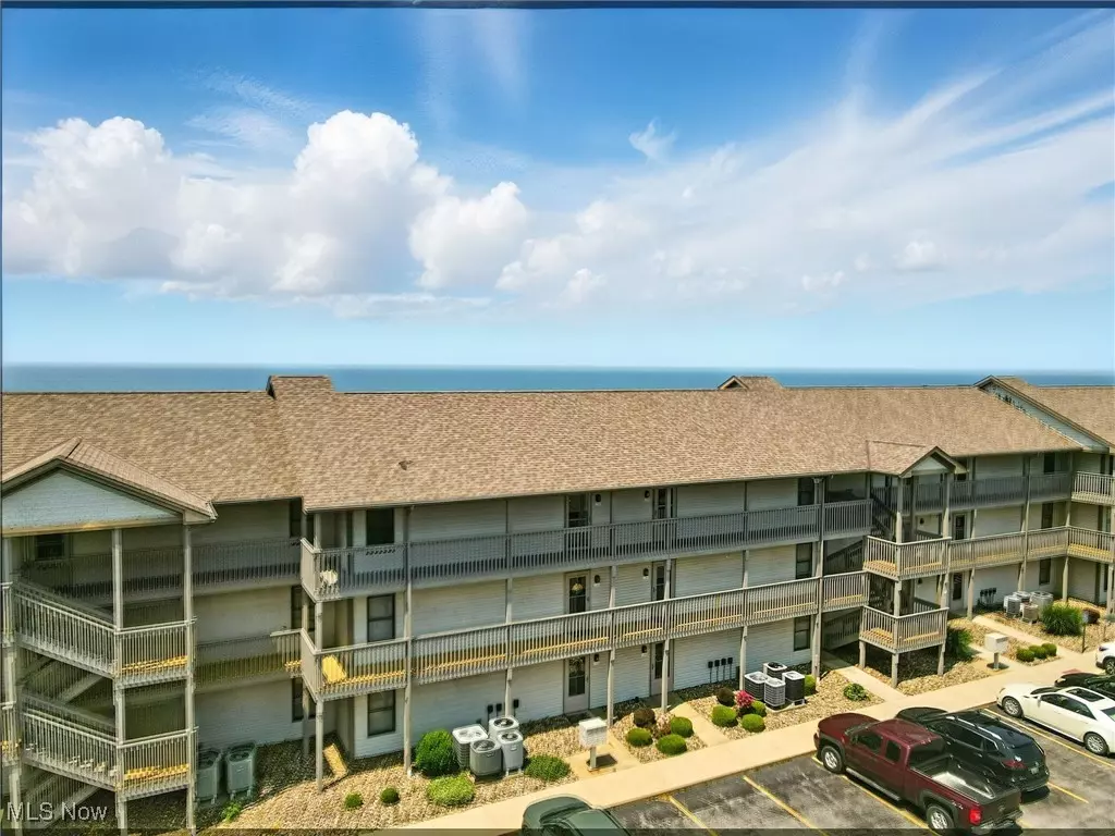 Ashtabula, OH 44004,5237 Lake RD W #1133