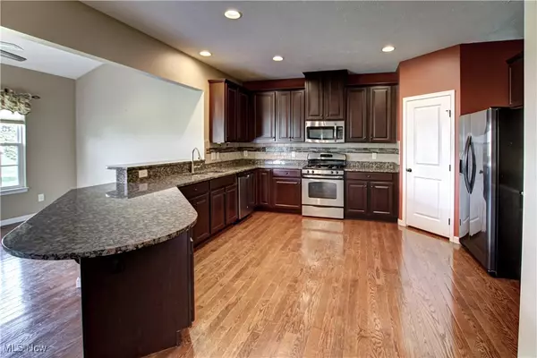 Brunswick, OH 44212,236 Lyndover WAY