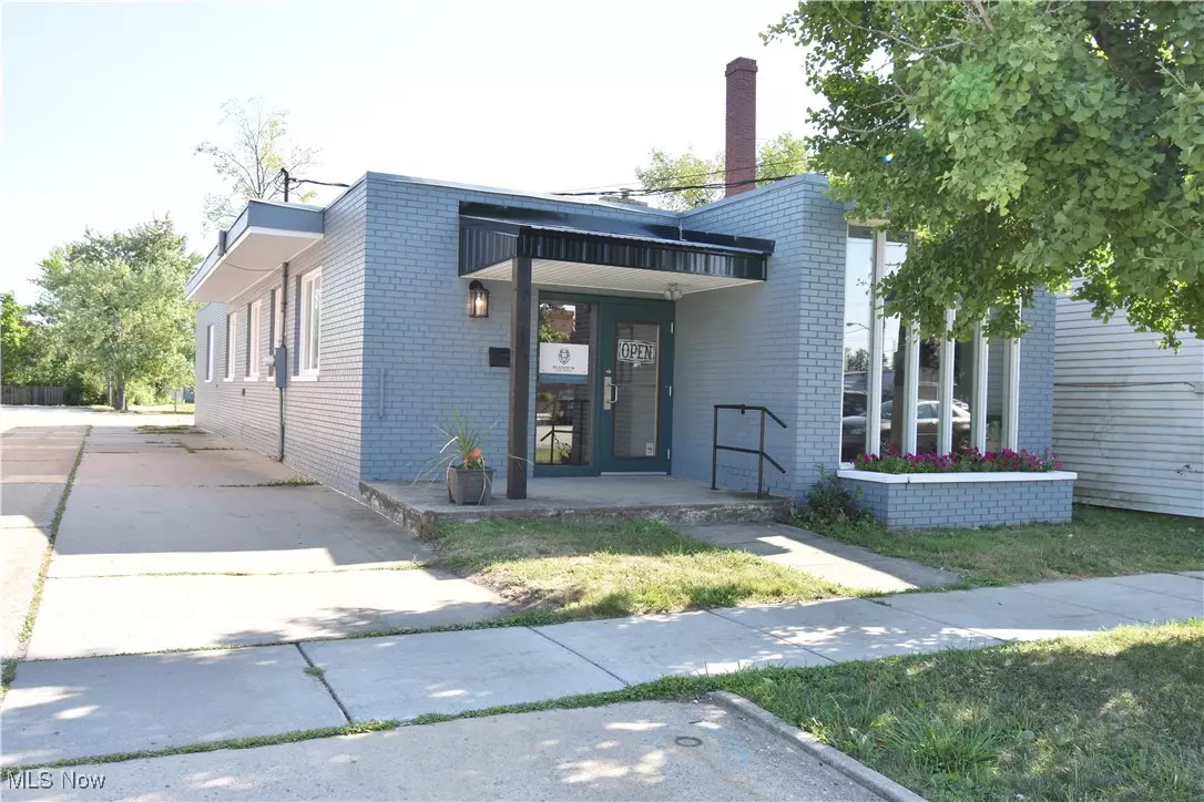 Jefferson, OH 44047,18 E Jefferson ST