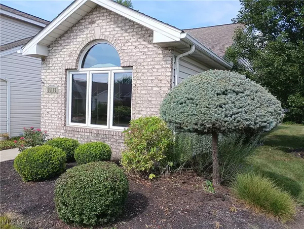 Strongsville, OH 44136,15162 Trails LNDG