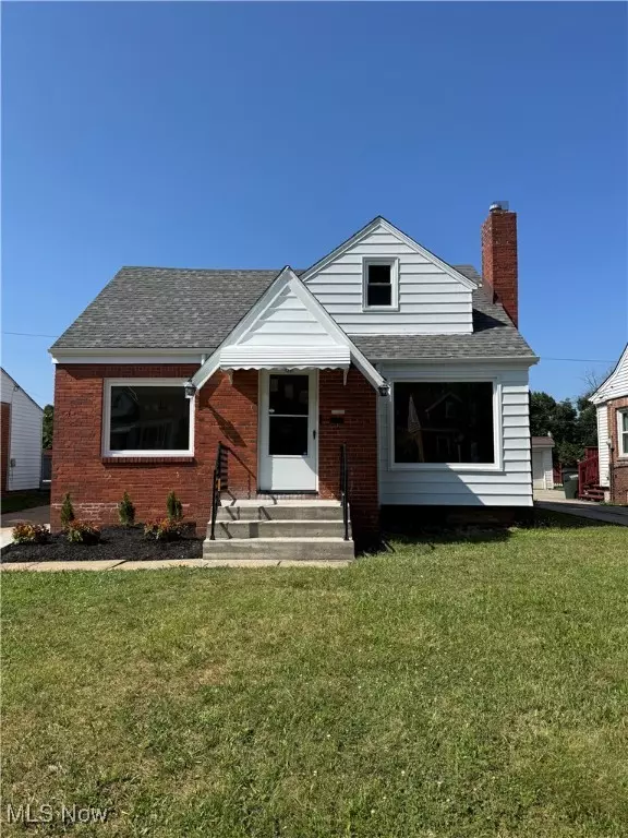South Euclid, OH 44121,4201 Lambert RD