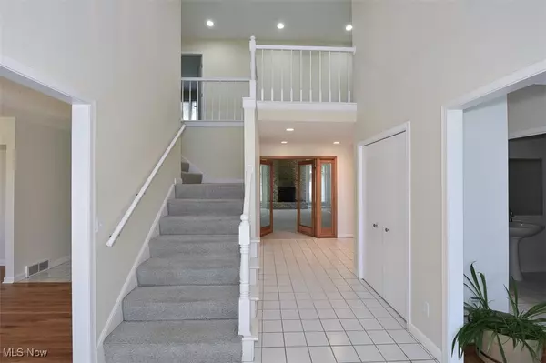 Pepper Pike, OH 44124,30776 Cedar RD