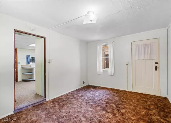 Akron, OH 44319,369 E Pace AVE