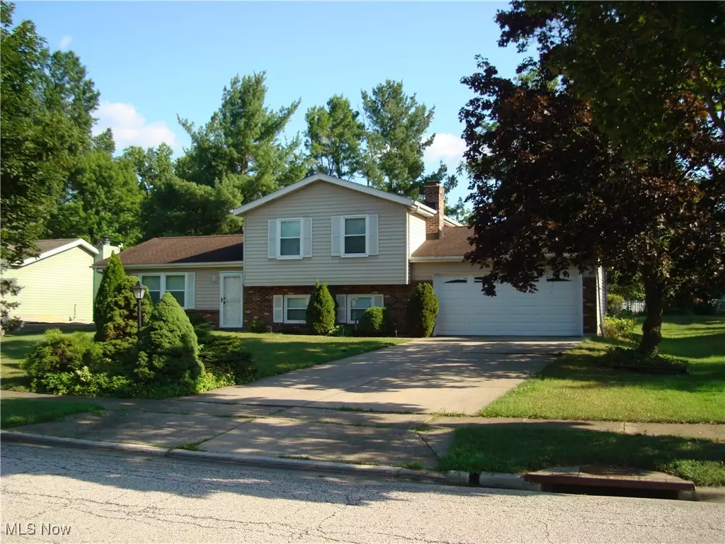 Stow, OH 44224,4502 Foresthill RD