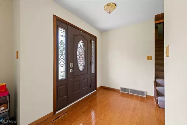 Novelty, OH 44072,7850 Dines RD