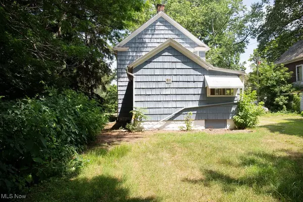 Ashtabula, OH 44004,5947 Washington BLVD