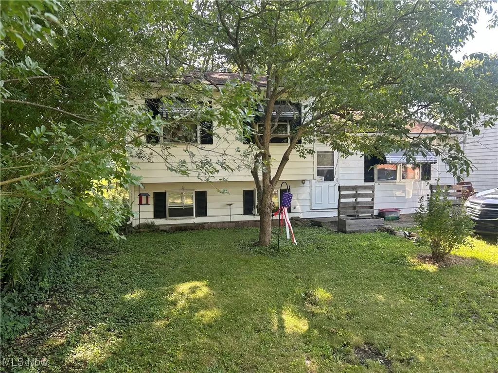Windham, OH 44288,9008 Wilverne DR