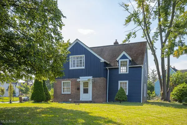 Shaker Heights, OH 44120,3340 Milverton RD