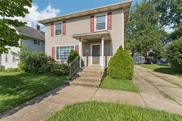 Navarre, OH 44662,229 Basin ST NW