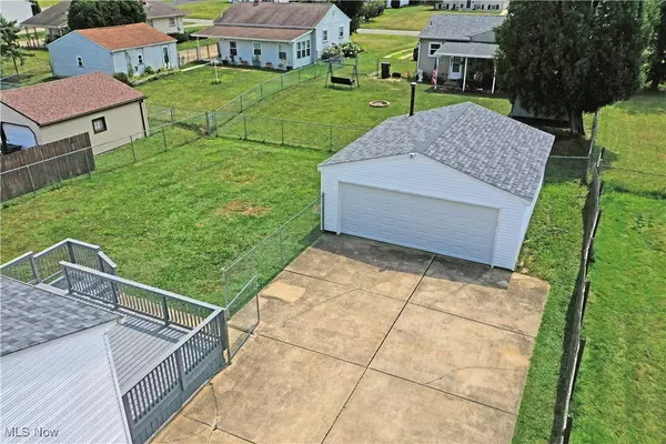 Youngstown, OH 44515,5359 Pinecrest AVE