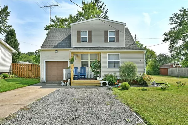 809 Althea AVE NW, Warren, OH 44483