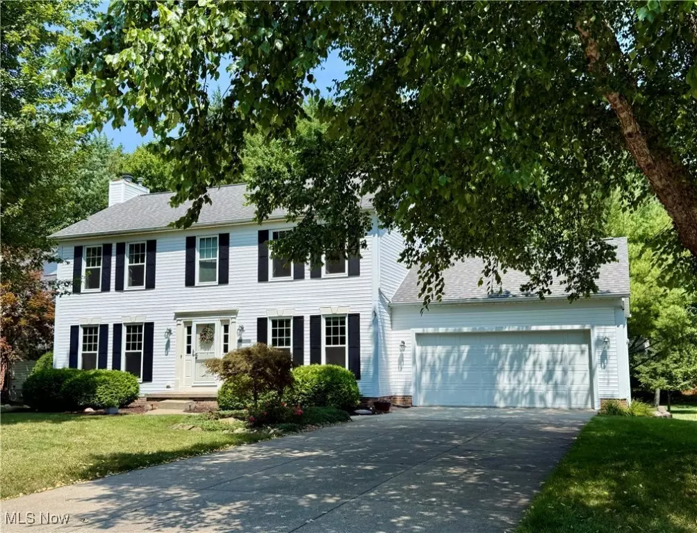 Stow, OH 44224,4547 Edgewater DR