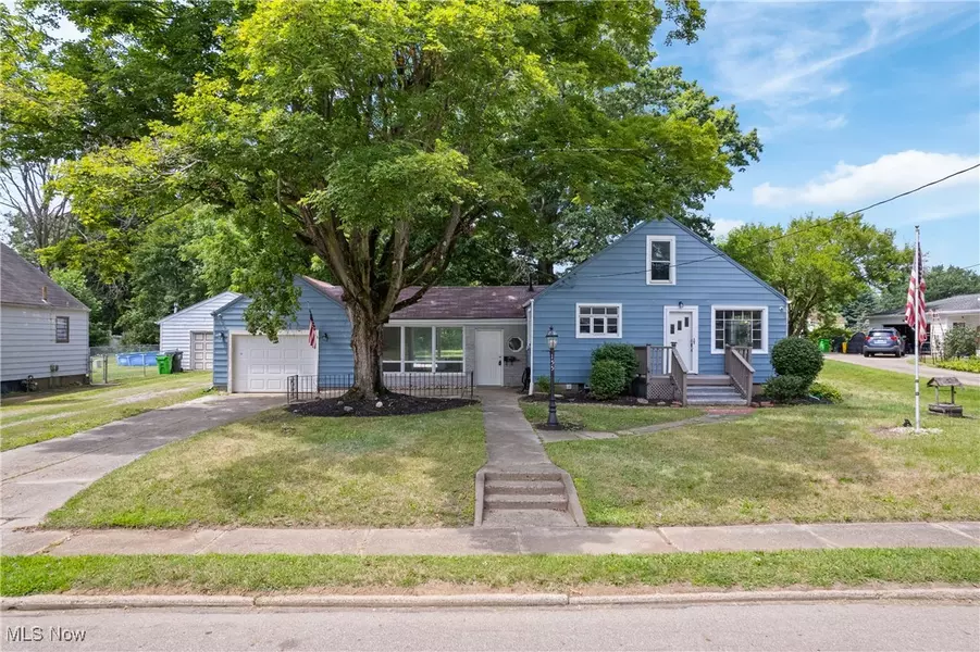 155 25th ST SE, Massillon, OH 44646